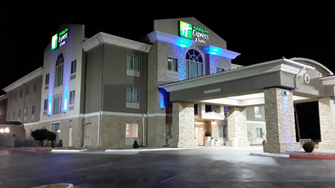 Holiday Inn Express Hotel & Suites Woodward Hwy 270 By Ihg Eksteriør billede