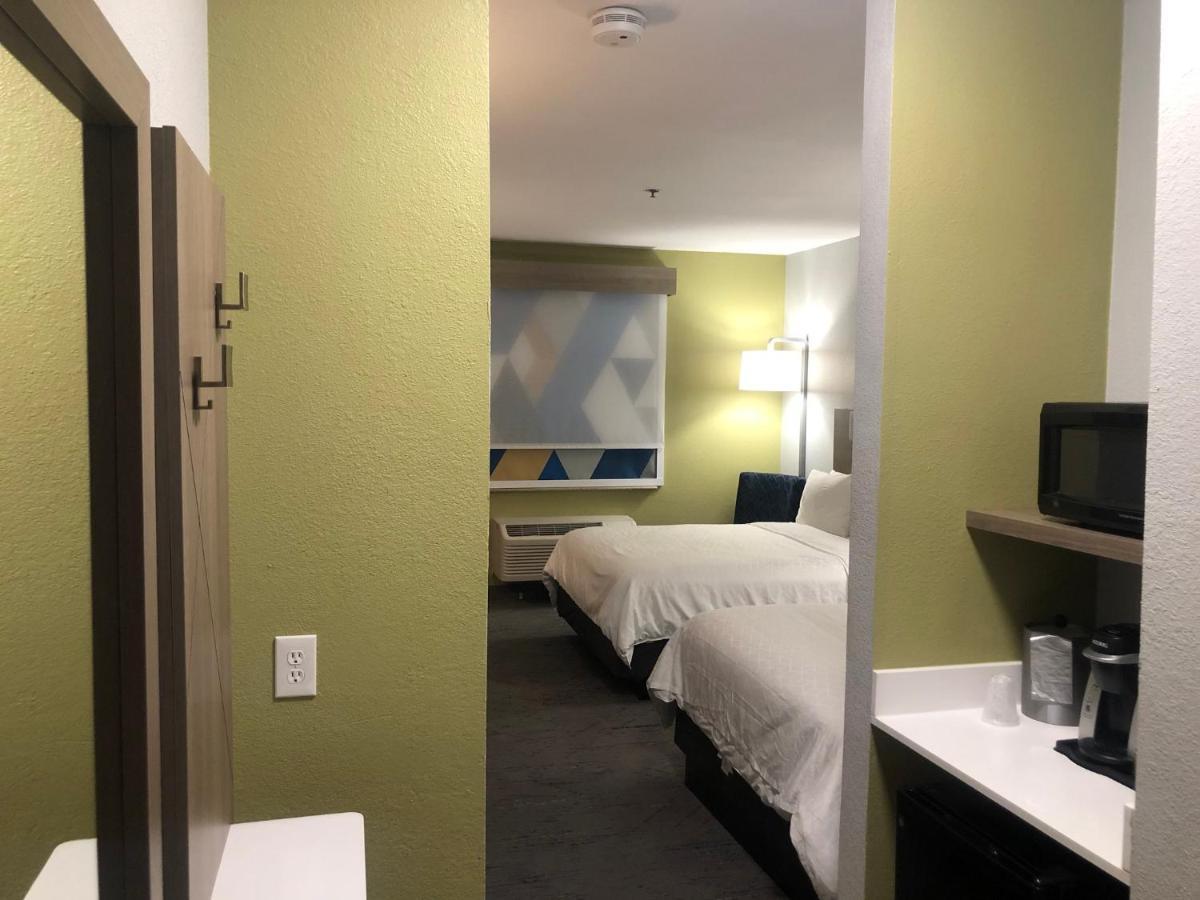 Holiday Inn Express Hotel & Suites Woodward Hwy 270 By Ihg Eksteriør billede