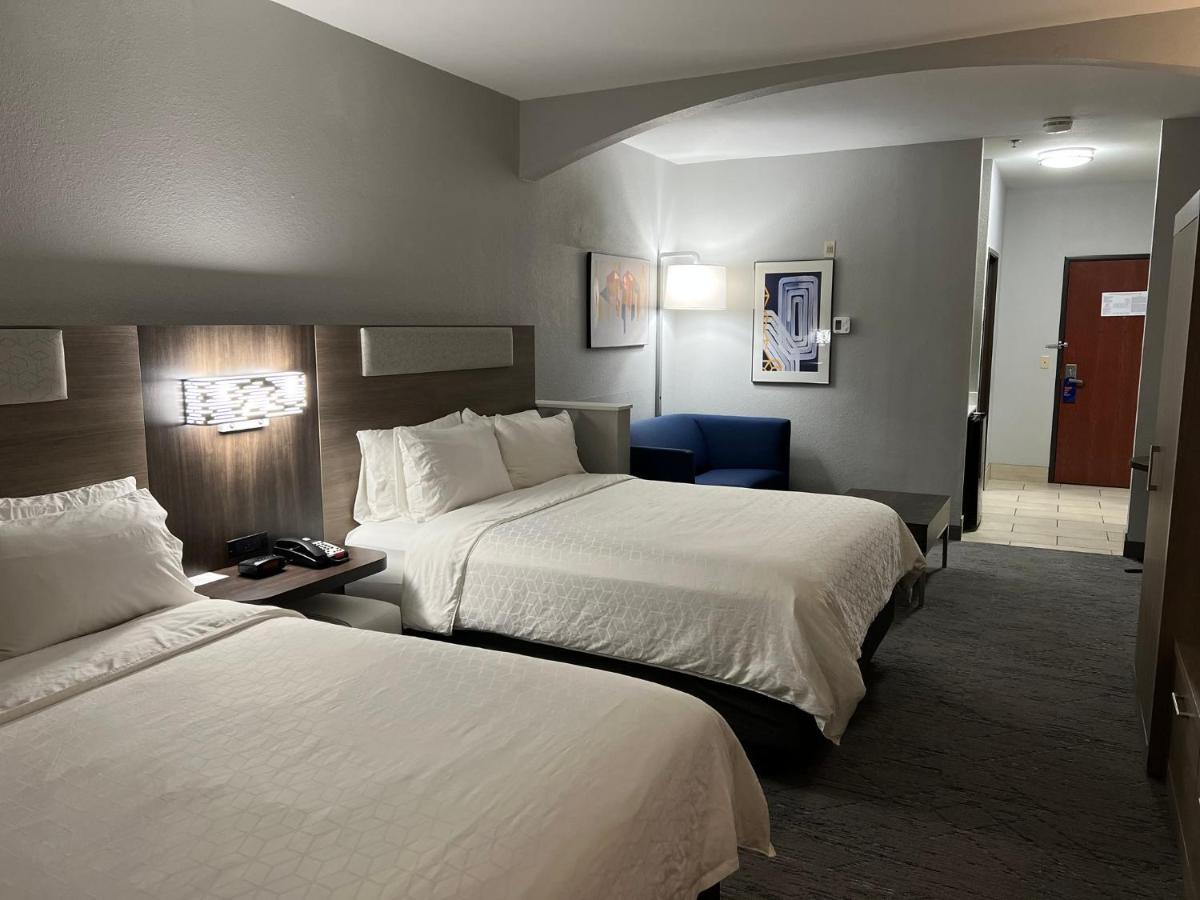 Holiday Inn Express Hotel & Suites Woodward Hwy 270 By Ihg Eksteriør billede