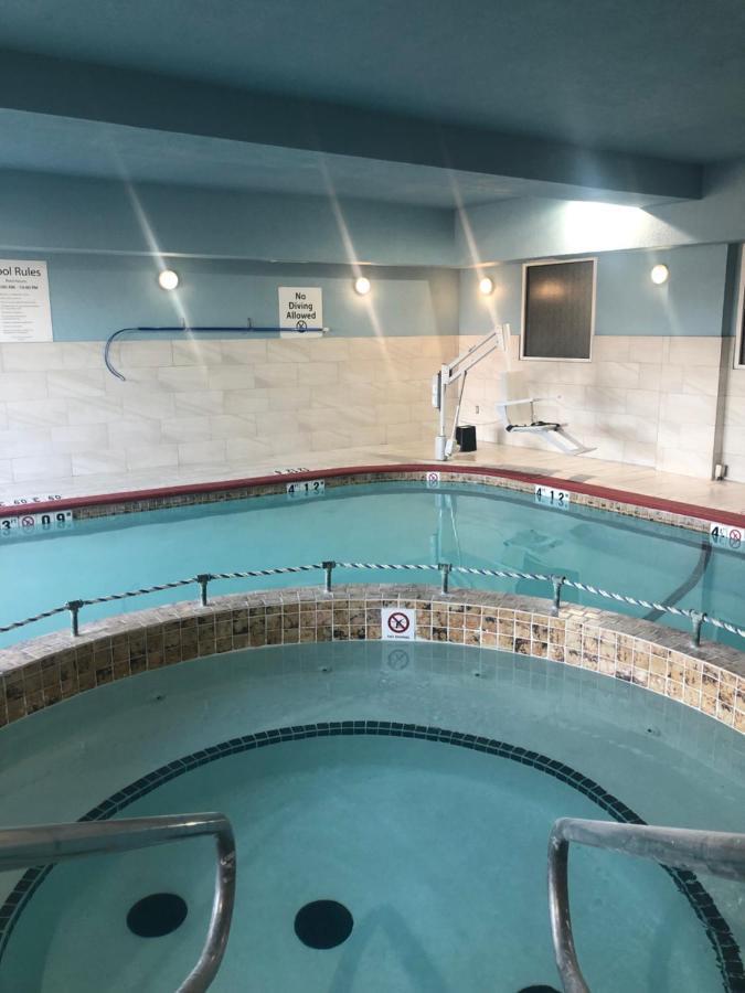Holiday Inn Express Hotel & Suites Woodward Hwy 270 By Ihg Eksteriør billede